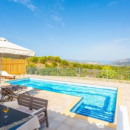 Villa Europe Ena *