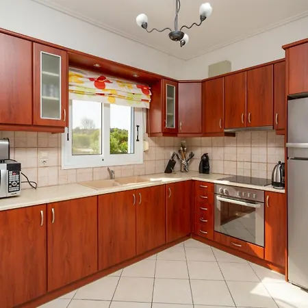 Europe Ena ヴィラ *